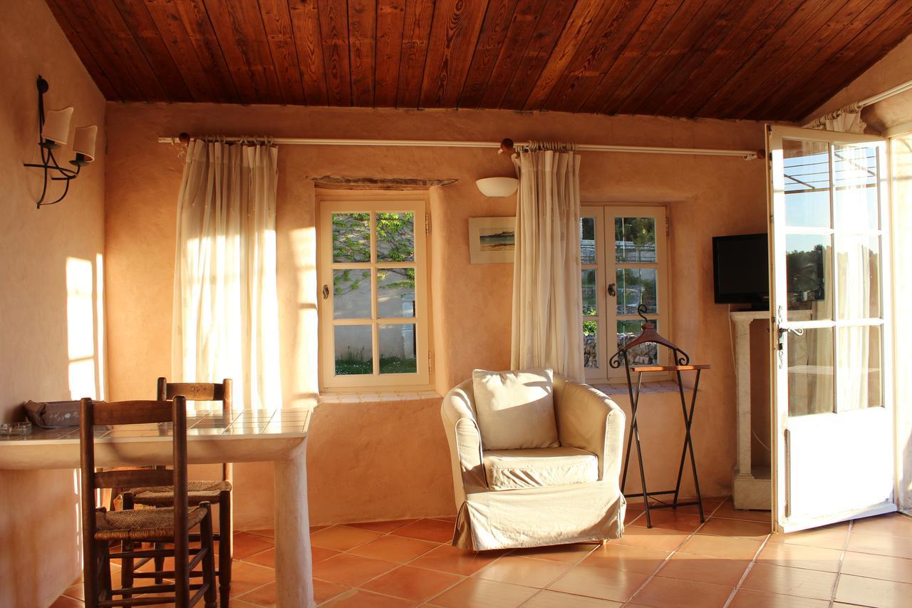 Domaine De La Blaque - B&B Varages Exterior photo